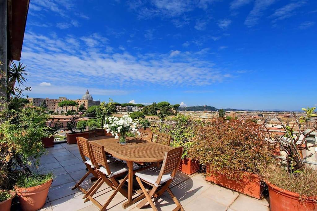Sant'Onofrio Terrace Apartment Рим Экстерьер фото