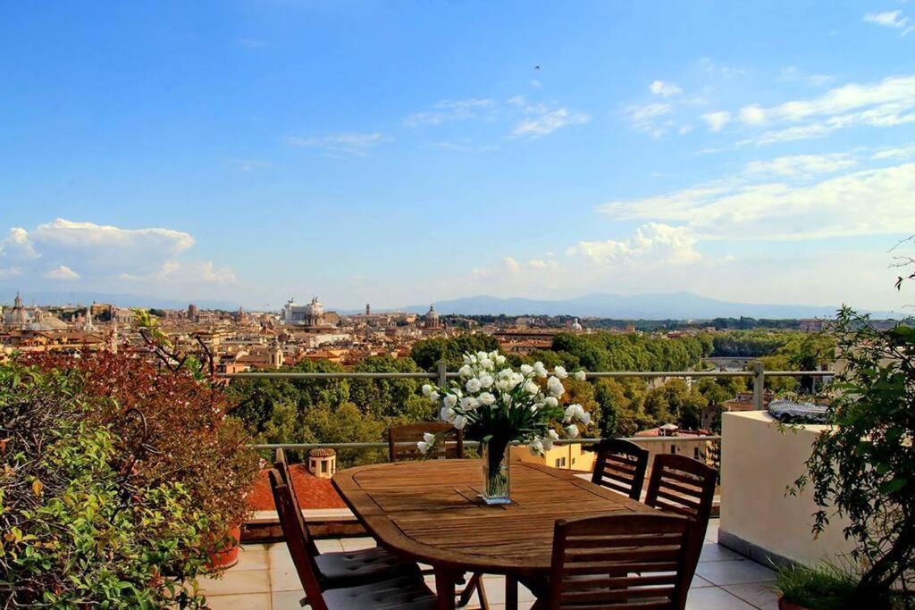 Sant'Onofrio Terrace Apartment Рим Экстерьер фото
